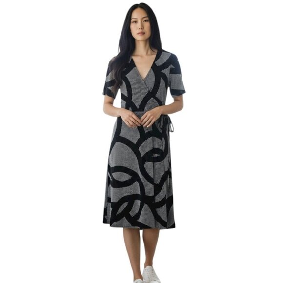 H&M Dresses & Skirts - NEW/NWT H&M Black White Striped Jersey Short Sleeve Wrap Dress Size Small